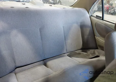 2000 Chevrolet Prizm z USA, uszkodzony, nr VIN 1Y1SK5281YZ435776